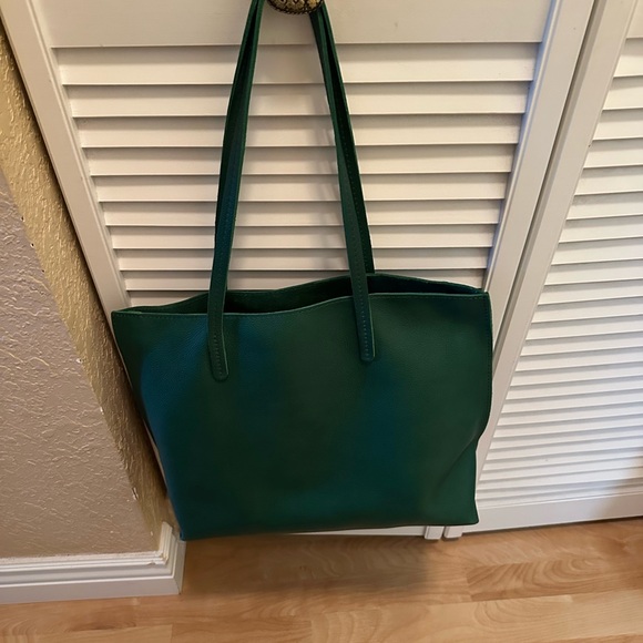 Portland Leather Large August in Bacalar - Picture 2 of 4